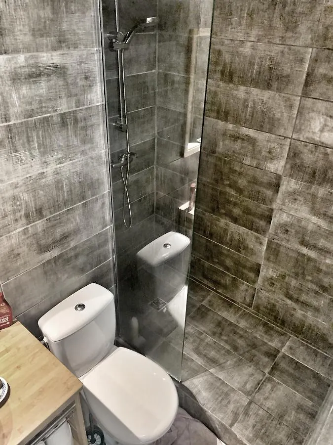 Appartement Duplex Climatise Avec Wi-Fi - Plage Pointe Marin A Pieds, Recemment Renove Sainte-Anne